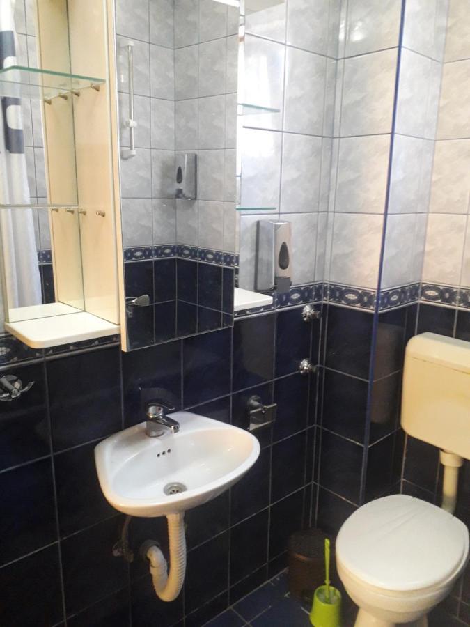 Hostel Topic Banja Luka Eksteriør billede