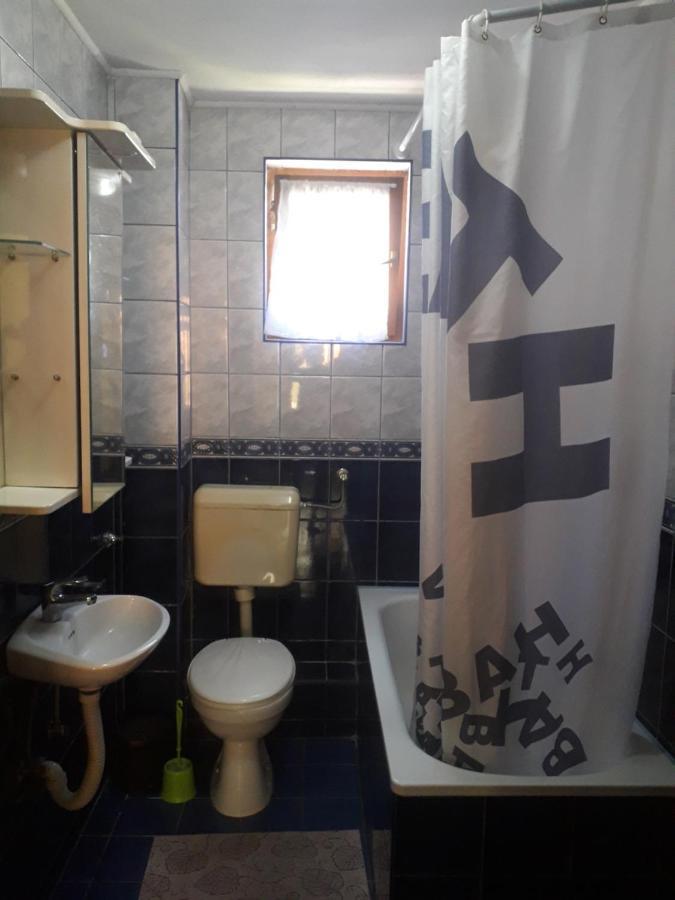 Hostel Topic Banja Luka Eksteriør billede