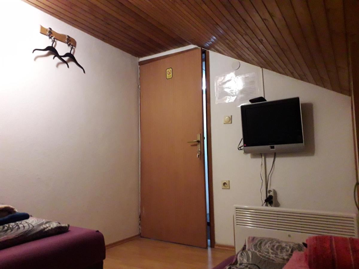 Hostel Topic Banja Luka Eksteriør billede