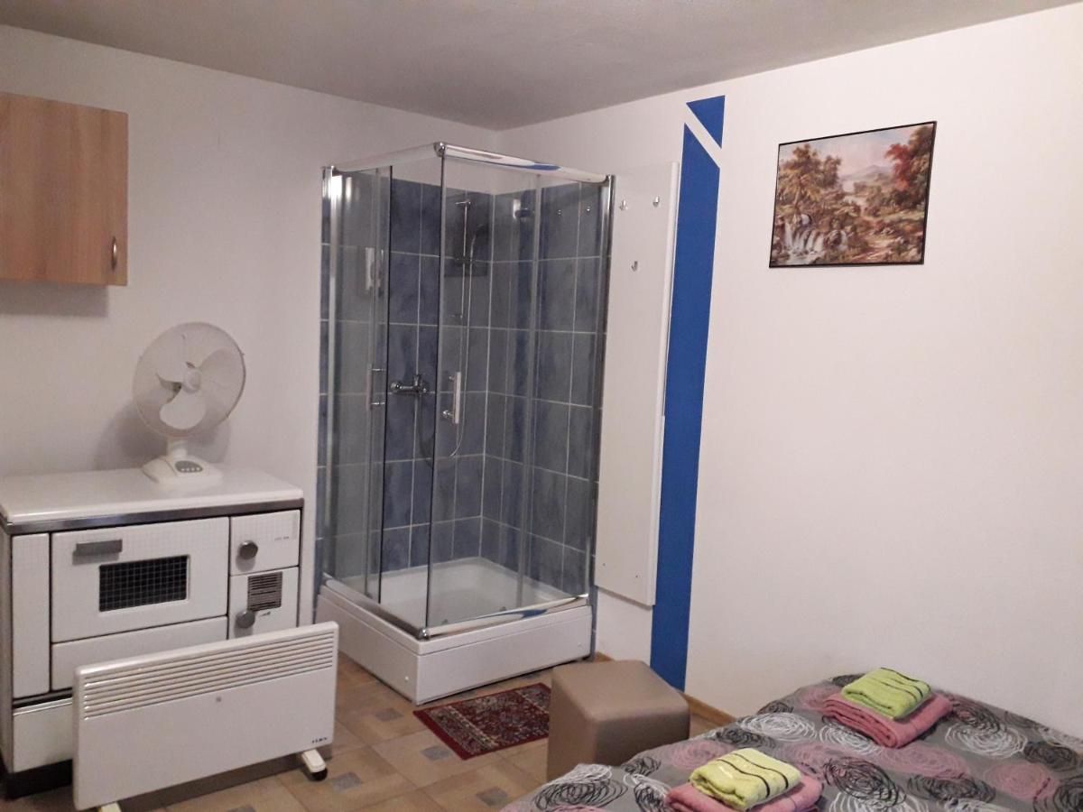 Hostel Topic Banja Luka Eksteriør billede