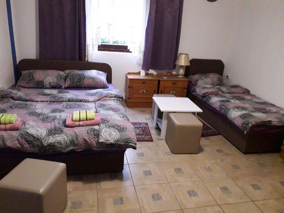 Hostel Topic Banja Luka Eksteriør billede