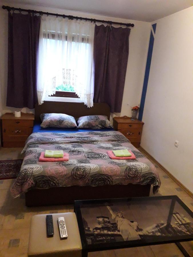 Hostel Topic Banja Luka Eksteriør billede