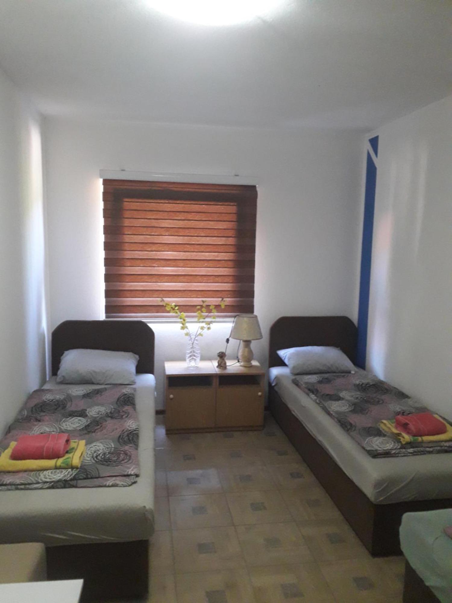 Hostel Topic Banja Luka Værelse billede