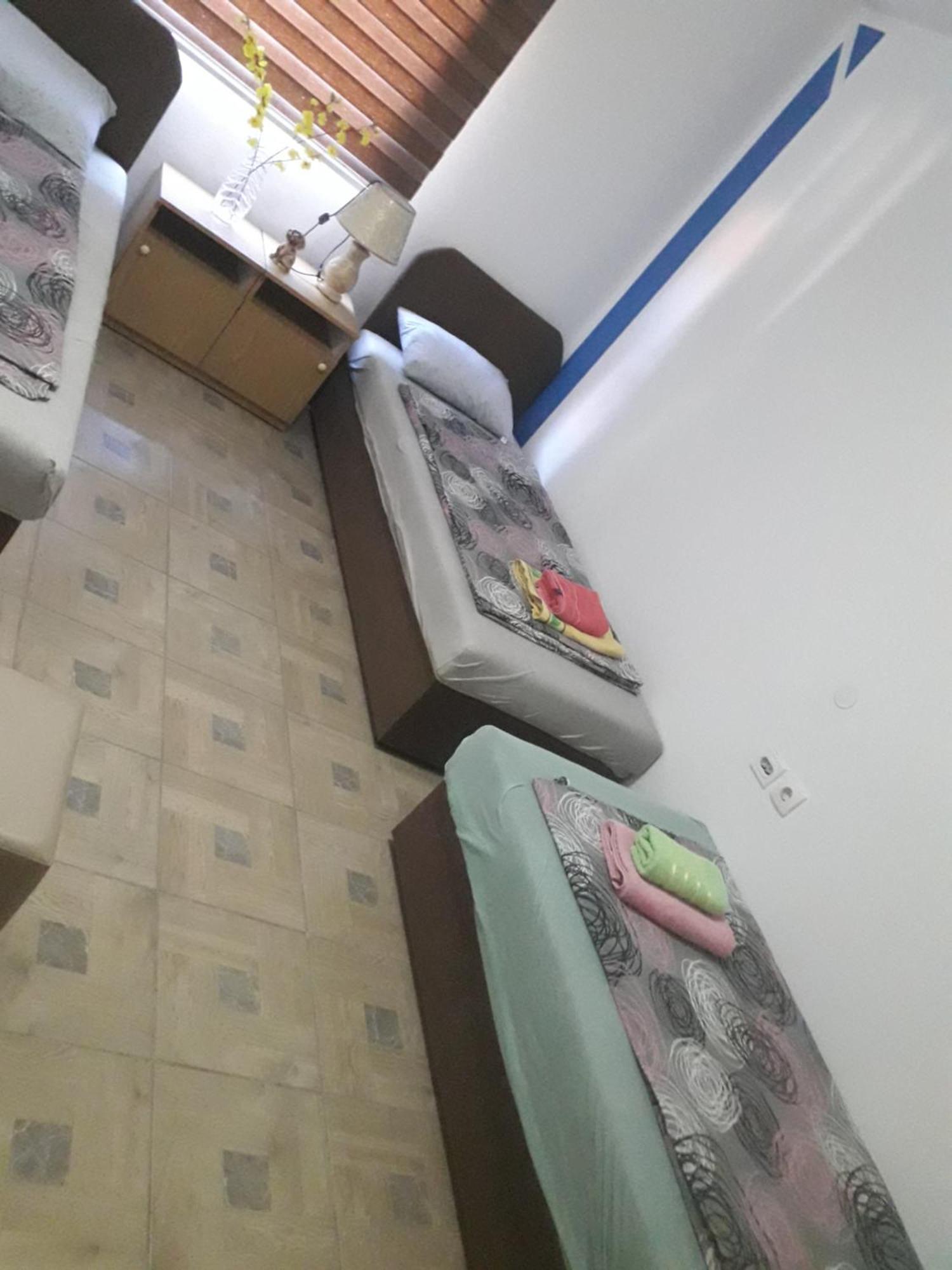 Hostel Topic Banja Luka Værelse billede