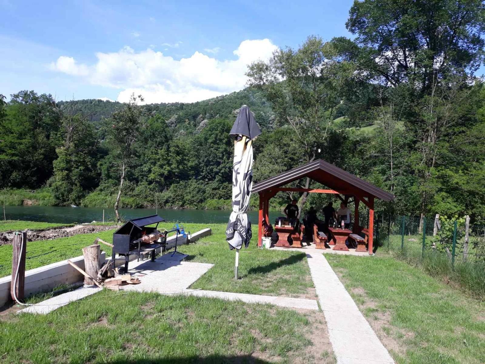 Hostel Topic Banja Luka Værelse billede