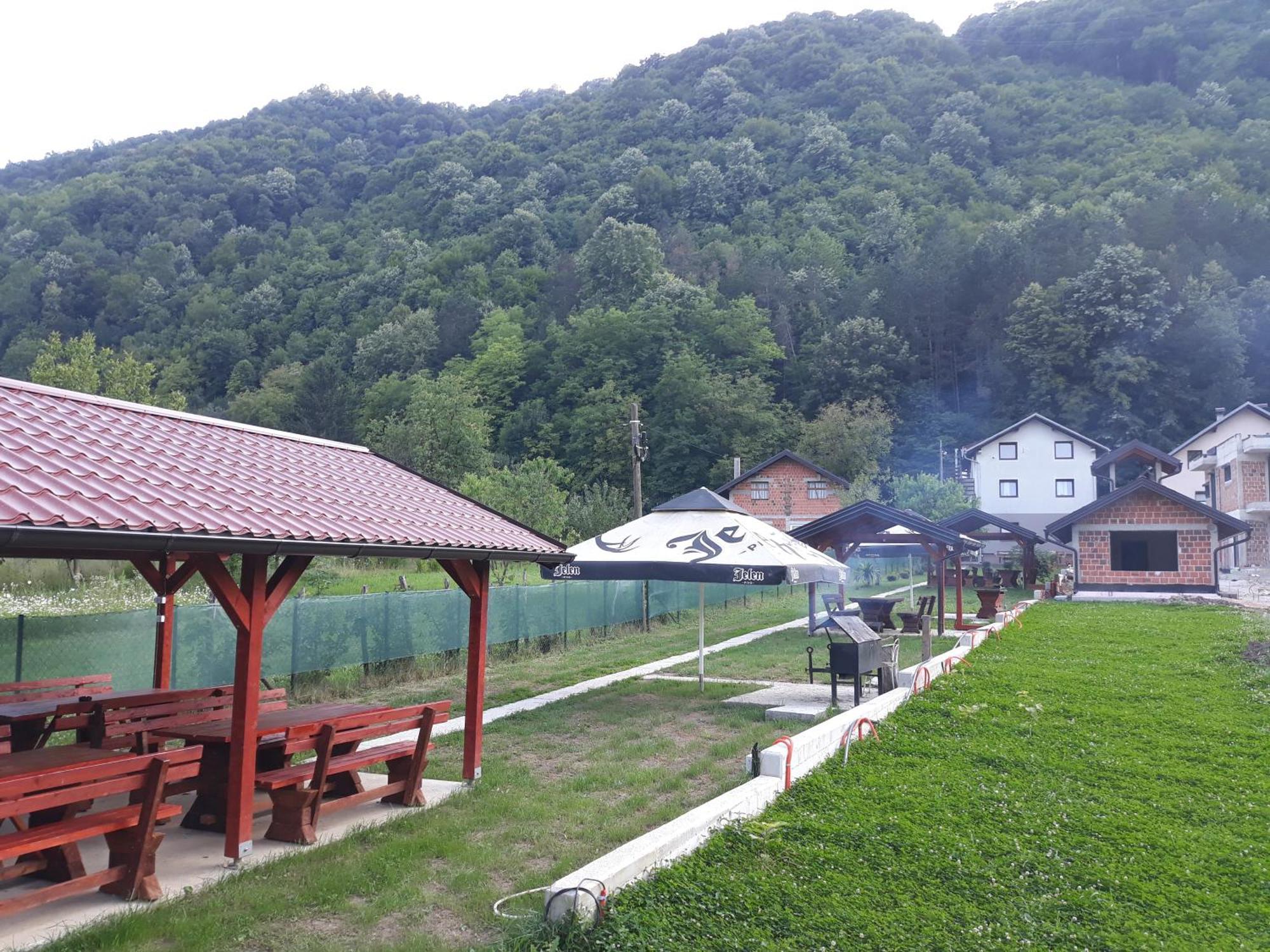 Hostel Topic Banja Luka Eksteriør billede