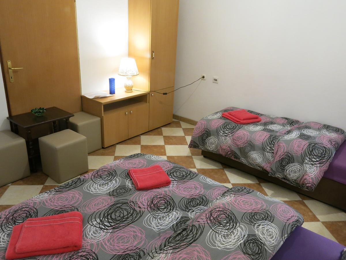 Hostel Topic Banja Luka Eksteriør billede