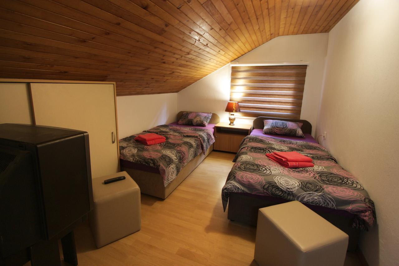 Hostel Topic Banja Luka Eksteriør billede